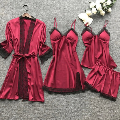 Pyjama-Set aus Seidensatin